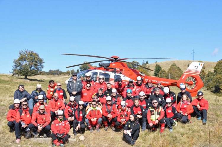 Amplu exercițiu de salvare organizat de Salvamont Maramureș în colaborare cu Inspectoratul General al Aviației – foto, video