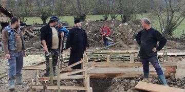 Locuinţă nouă pentru familia din Urmeniş, care şi-a pierdut casa într-un incendiu