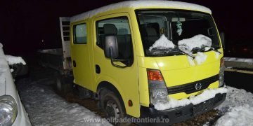 Autoutilitară în valoare de 48.000 lei căutată de autoritățile din Norvegia, descoperită de polițiștii de frontieră în localitatea Tisa