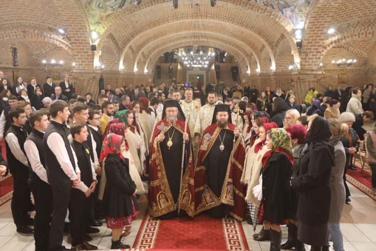 Sfânta Liturghie la Catedrala Episcopală „Sfânta Treime” din Baia Mare