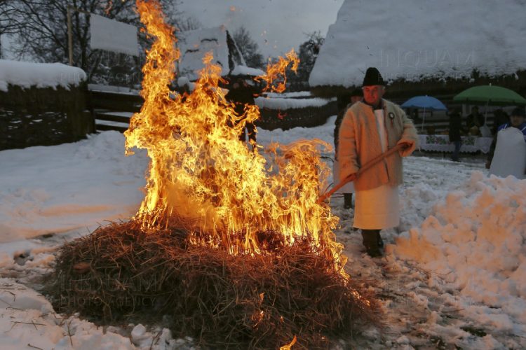 Cum taie porcul maramureșenii adevărați