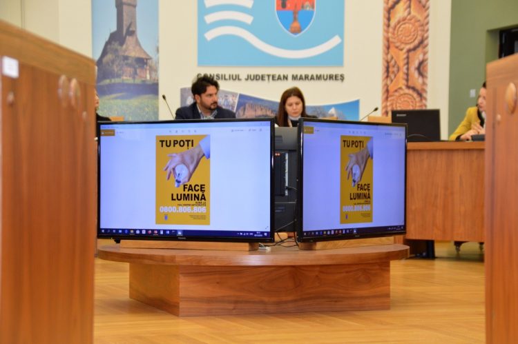 Ședință de informare a Serviciului Județean Anticorupție Maramureș în cadrul campaniei “Tu poți face lumină”