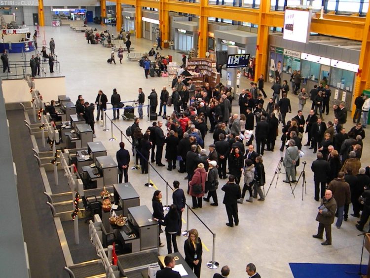 Haos pe Aeroportul din Cluj-Napoca, din cauza ceţii