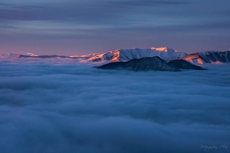 Frumusețile Maramureșului văzute de deasupra norilor. FOTO