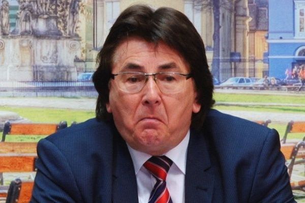 Nicolae Robu, primarul Timişoarei, trimis în judecată