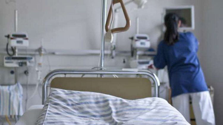 Un copil a decedat după ce a fost lovit de o mașină. Totul în Ponorâta