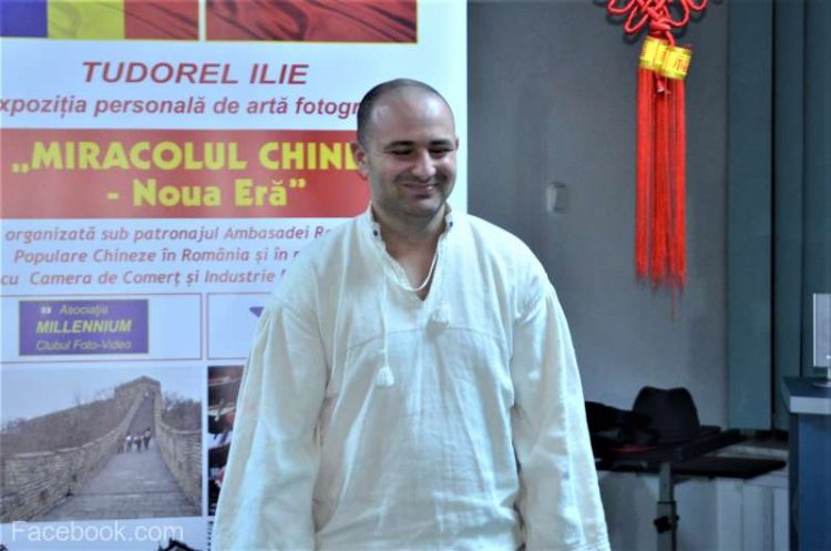 Vineri a avut loc vernisajul expoziției de artă fotografică itinerantă „Miracolul Chinez-Noua Eră”