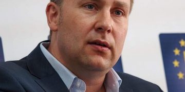 Ştefan Radu Oprea: Dle Ministru Victor Costache, vă cer demisia!