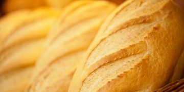 Revoltător. O grădiniță a cumpărat franzele de 1193 de lei bucata