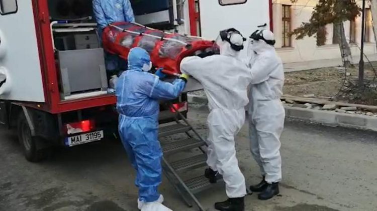 Primul pacient de coronavirus din România e considerat vindecat, după al doilea test negativ