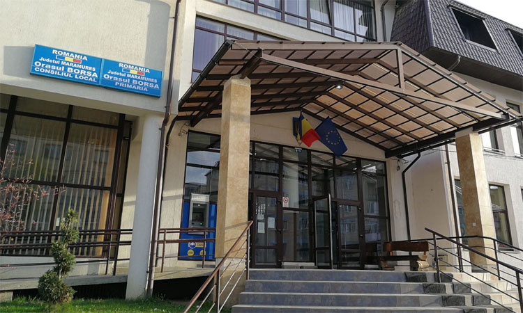 Președintele Composesoratului Borșa vrea cu orice preț, chiar și ilegal, fotoliul de primar. Un nou episod din telenovela ”licitația”, derulat azi