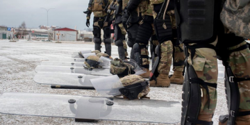 Mii de militari şi civili din armata SUA, în autoizolare în Europa