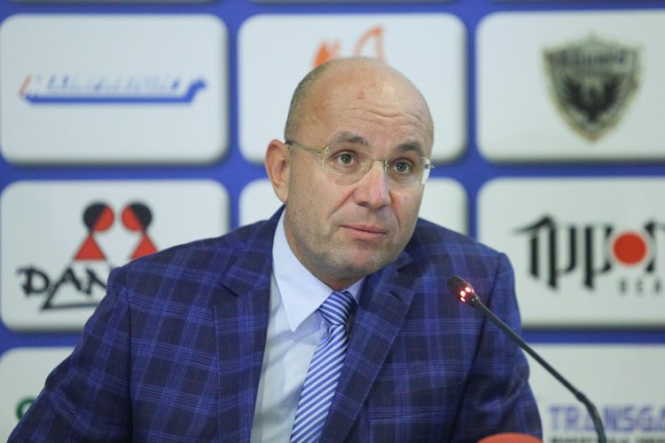 Cozmin Gușă, despre guvernul României în vremea coronavirusului: ‘Mai rar așa adunătură de incompetență’