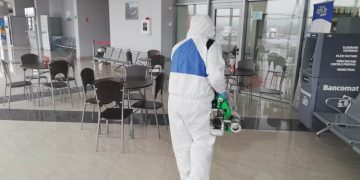 Măsuri pentru prevenirea coronavirusului: dezinfecție la Aeroportul Internațional Maramureș – foto