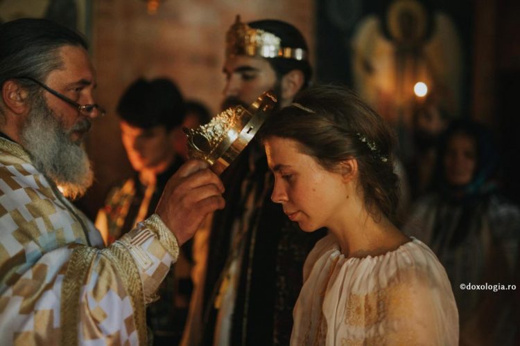 Botez, cununie sau înmormântare cu maxim 8 persoane