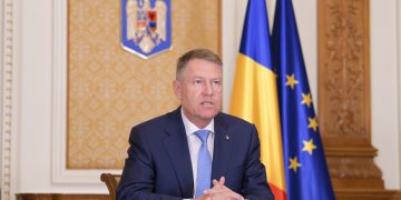 Klaus Iohannis face un apel către pensionari: Nu vă expuneți inutil la un risc uriaș!