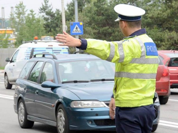 Acţiunea SEATBELT a Poliţiei Rutiere: Centura de siguranţă salvează vieţi!