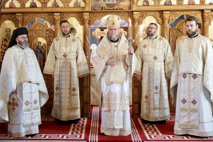 Sfânta Liturghie din a treia zi de Paști