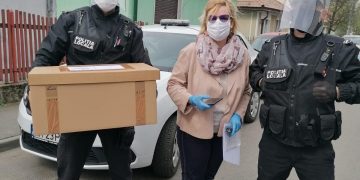 Elevii de la „Lucaciu”, alături de comunitatea băimăreană