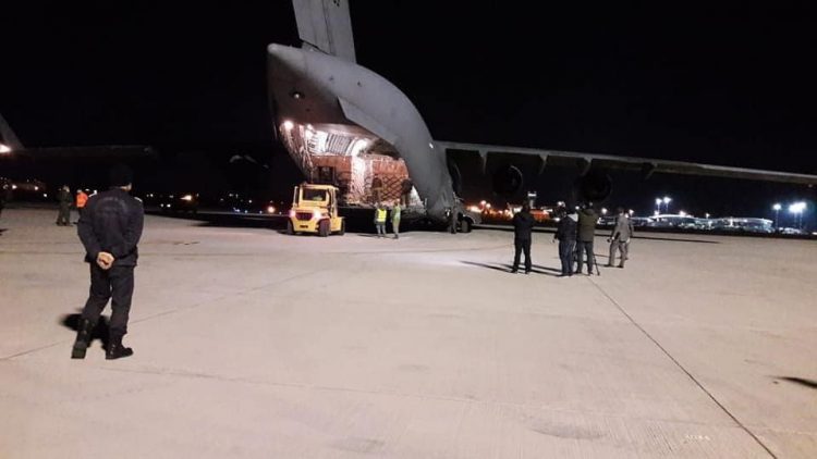 Al treilea transport aerian cu echipamente medicale din Coreea de Sud a ajuns, în această dimineață, în țară