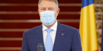 Iohannis ne anunţă că după 15 mai vom putea circula liber şi va fi obligatorie purtarea măștii în spațiile publice închise și în transportul în comun