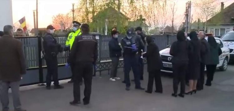 Preotul bisericii ortodoxe din Recea a fost sancţionat cu suma de 20.000 de lei