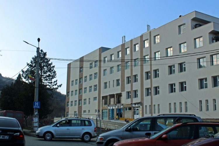 Al doilea aparat de testare rapidă PCR va fi achiziționat de Consiliul Județean pentru Spitalul Orășenesc Vișeu de Sus