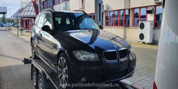 BMW furat din Belgia, descoperit la intrarea în țară