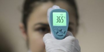 Participarea elevilor la cursurile pregătitoare şi la examene sub supraveghere medicală