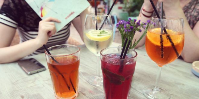 Când se vor redeschide toate restaurantele din România și în ce condiții se va face servirea