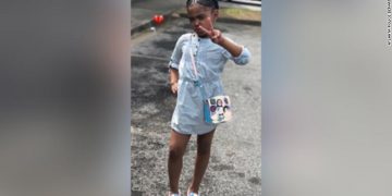 Week-end însângerat în marile orașe din SUA, chiar în timpul celebrării Zilei Naționale