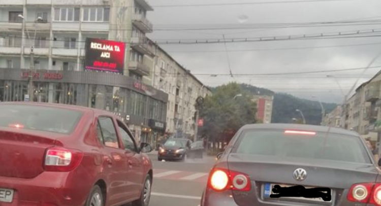 Accident în Baia Mare. Intersecția Unirii cu București a fost blocată pentru câteva minute