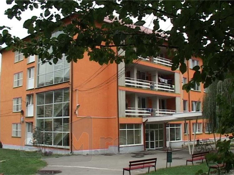 Mii de studenți vor rămâne fără locuri în cămine, din cauza măsurilor de distanțare socială