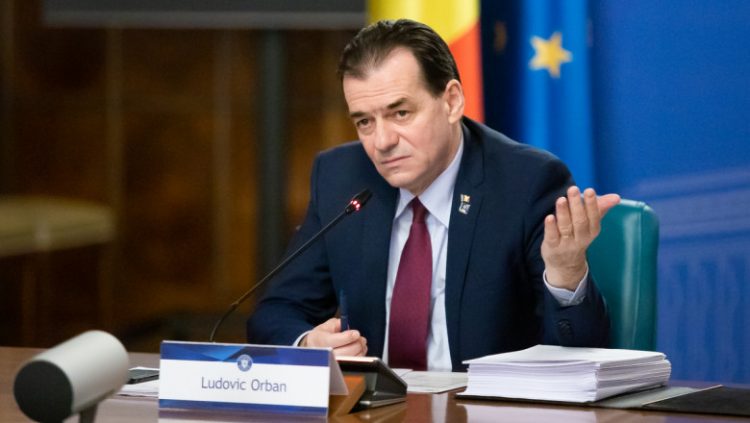 Ludovic Orban: „în câteva zile, cursurile școlare se vor desfășura online, pentru a putea fi pregătite secţiile de votare şi dezinfectarea ulterioară a claselor”