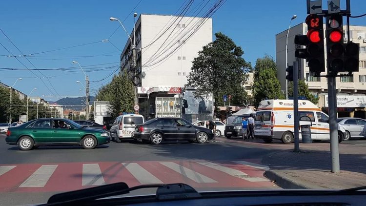 Accident rutier pe Bulevardul Unirii, în zona McDonald’s