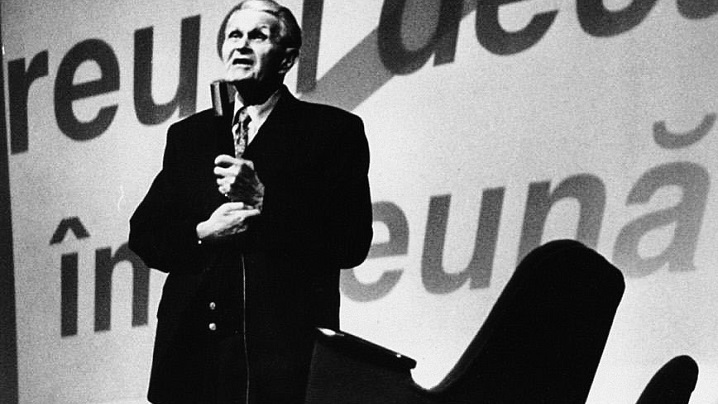 25 de ani de la stingerea seniorului Coposu