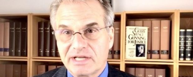 Avocatul german Reiner Fuellmich și colegii săi afirmă că testele PCR, promovate de Organizația Mondială a Sănătății, de alte organizații și de numeroși alți oficiali din domeniul sănătății, trebuie făcute responsabile pentru izolări și restricții