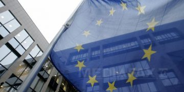 Comisia Europeană a adus critici dure la documentul propus de guvernul Orban pentru atragerea celor 30 de miliarde de euro de la UE pentru relansarea economică