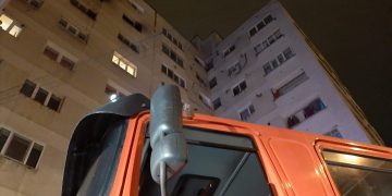 Noi detalii despre incendiul de marţi de pe bd. Traian din Baia Mare. Mai mulţi poliţişti şi jandarmi au intervenit înainte de sosirea pompierilor