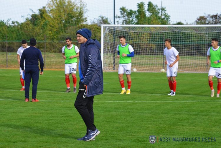Fotbal. Liga 2. Nicolae Constantin, antrenorul cu care Fotbal Comuna Recea a obținut toate punctele în acest sezon, și-a încheiat contractul
