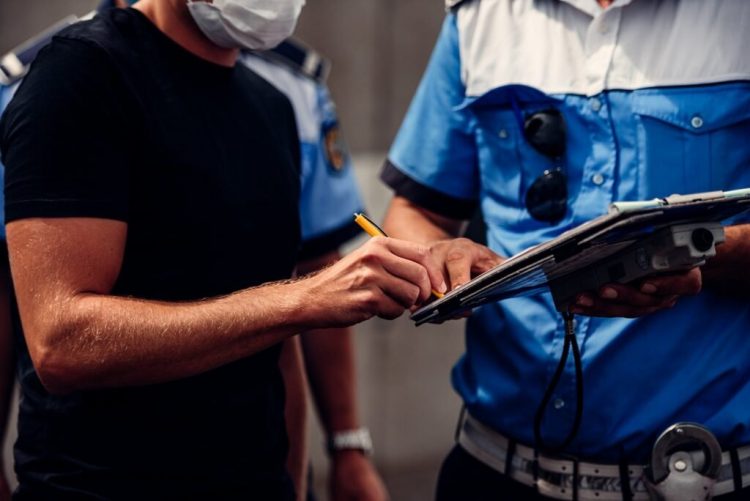 Forţele de ordine efectuează acţiuni de verificare, privind respectarea noilor măsuri aflate în vigoare