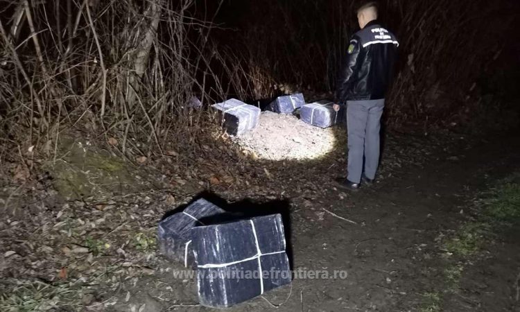Focuri de avertisment şi ţigări de contrabandă de peste 35.000 lei confiscate la Sarasău