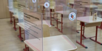 Instituțiile de învățământ rămân închise până la data de 8 februarie