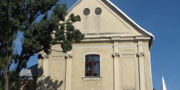 Sfinte liturghii transmise din Maramureş la Radio Maria