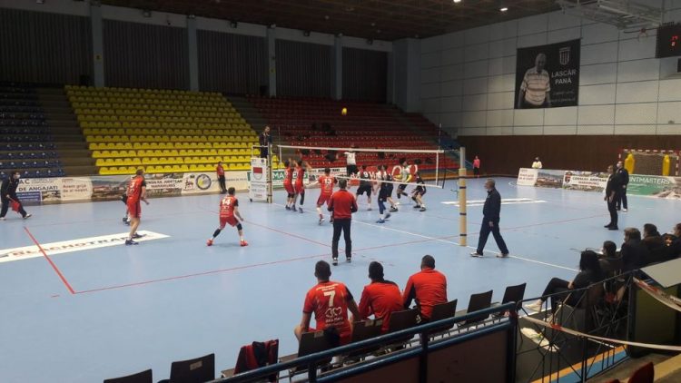 Volei masculin. Divizia A1. Știința Explorări Baia Mare – Universitatea Cluj-Napoca 3-1 (28, -22, 15, 15)