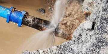 Bătaie de joc la adresa băimărenilor! Jumătate din locuitori au rămas fără apă potabilă