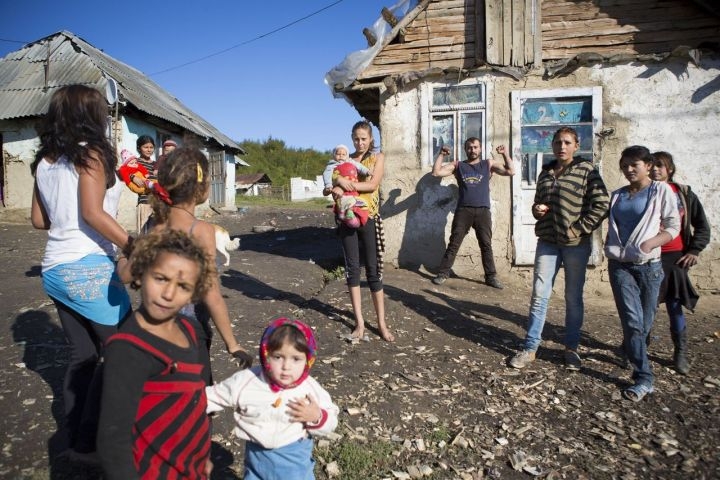 25 de persoane, oprite să se mute la periferia municipiului Baia Mare