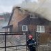 Incendiu în Sighetu Marmației! Acoperișul unei case arde ca o torță