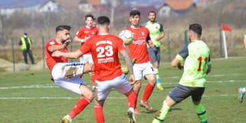 Fotbal. Liga a II-a. Antrenorul CSM Reșița, al doilea tehnician care anunță că-și dă demisia după înfrângerea suferită în faţa echipei lui Florin Fabian