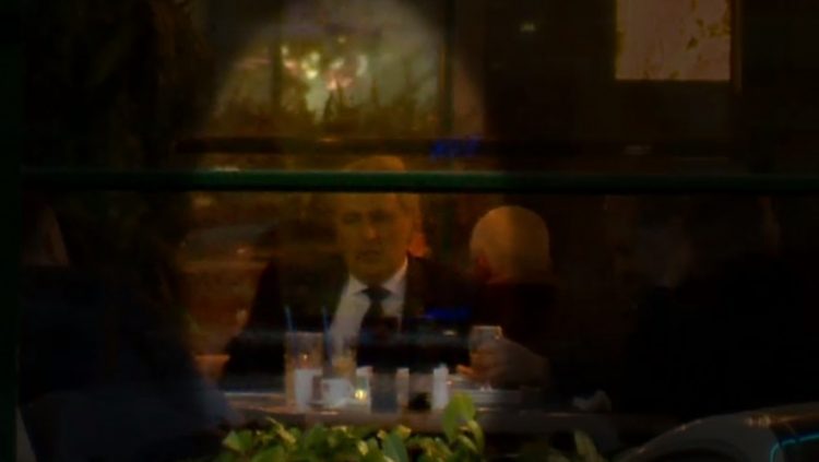 Marcel Vela, surprins la o terasă unde nu se respectă regulile